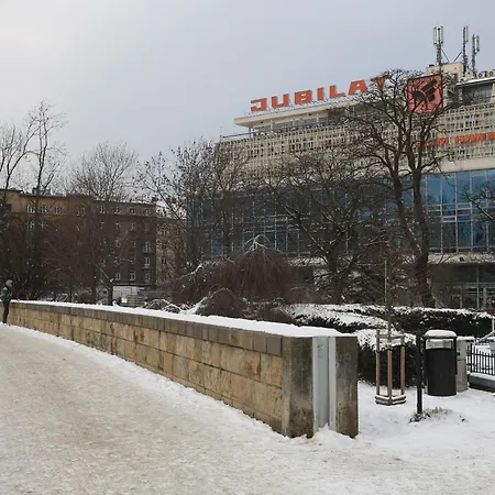 Modern With Air Conditioning, Old Town & Vistula River Apartamento